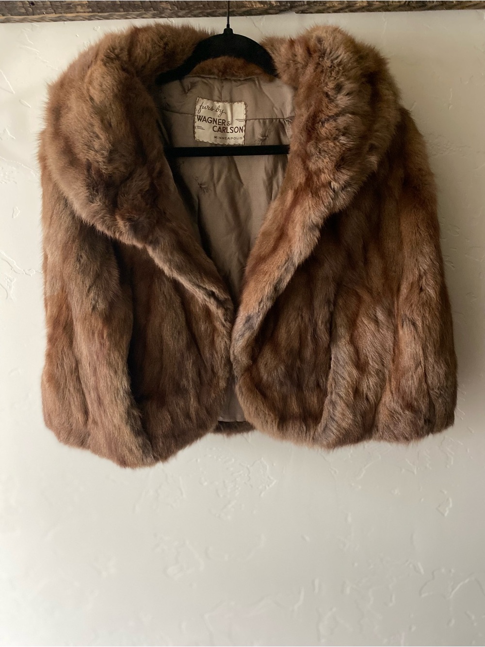 Vintage Fur by Wagner & Carlson Brown Capelet